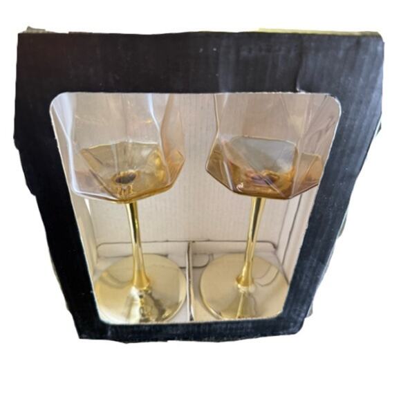 Habitat Gold Drinkware Set for Elegant Dining - Picture 3 of 4